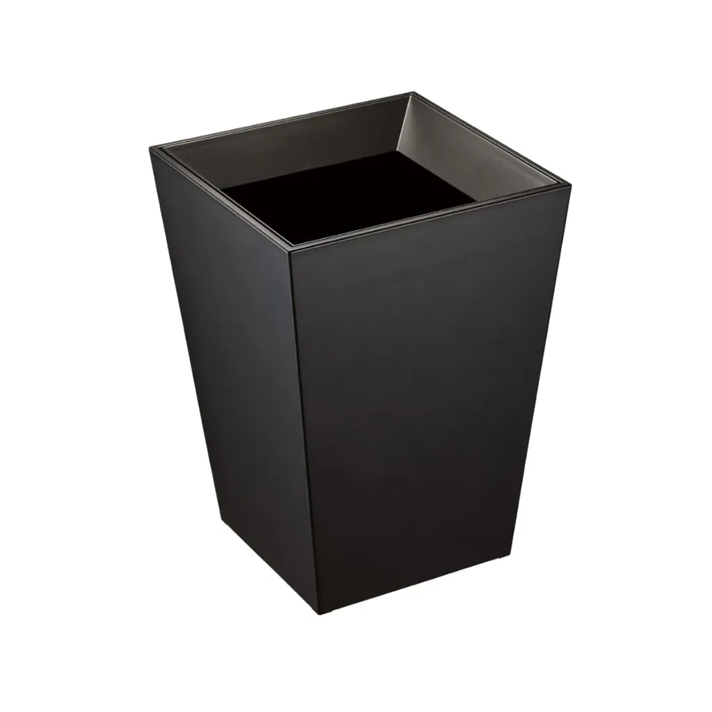 [AMA01060] AMA01_Dust Box