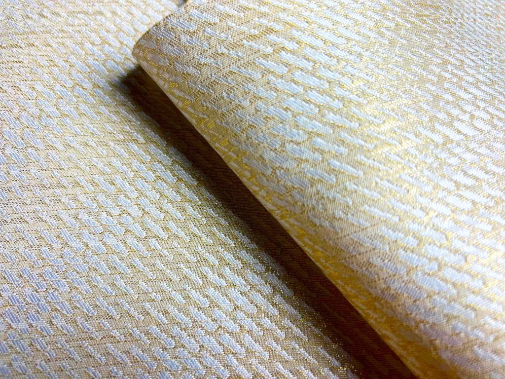 YUI029 (ivory)