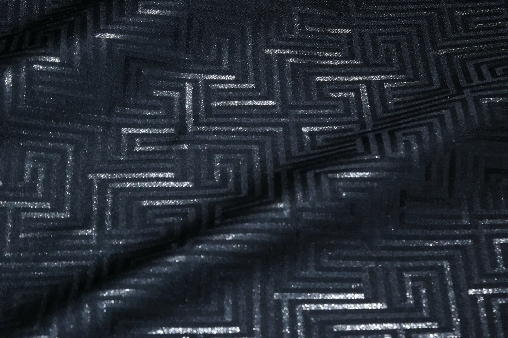 YUI022 (dark blue)